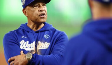 Dave Roberts issues World Series challenge to slumping Dodgers batters: ‘Compete and fight’ | National Sports
