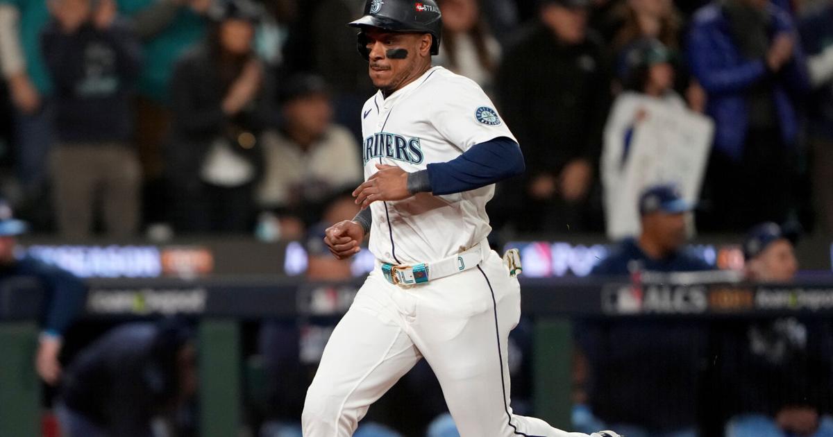 Mariners' Jorge Polanco declines $6 million option, becomes free agent | Sports