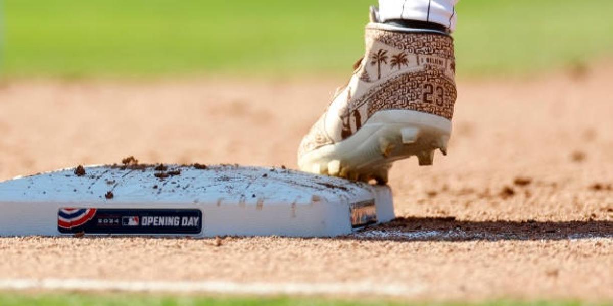 The San Diego Padres’ owners are considering a potential sale that could set a new record at $2.75 billion