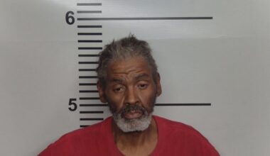 Man charged after LMPD says he struck victim with baseball bat during altercation | Crime Reports