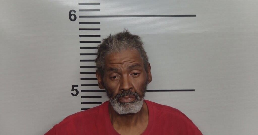 Man charged after LMPD says he struck victim with baseball bat during altercation | Crime Reports