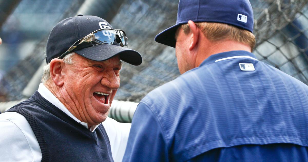 Randy Jones, the San Diego Padres' first Cy Young Award winner, dies at 75 | National