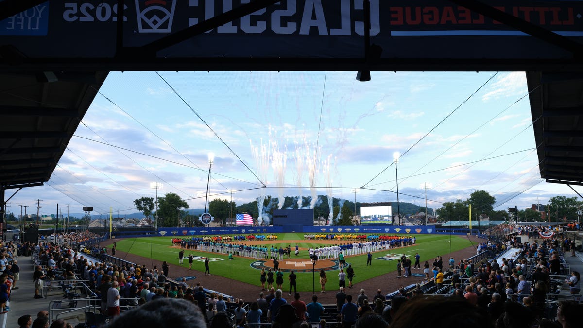 Brewers officially invited to play in Little League Classic in 2026