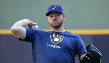 Brewers have offseason decisions ahead. Here are dates to know