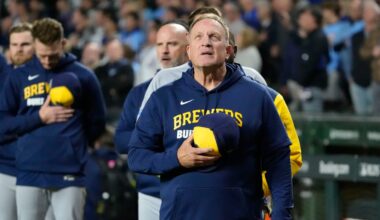 Brewers' Murphy named NL Manager of the Year; Vogt wins in AL