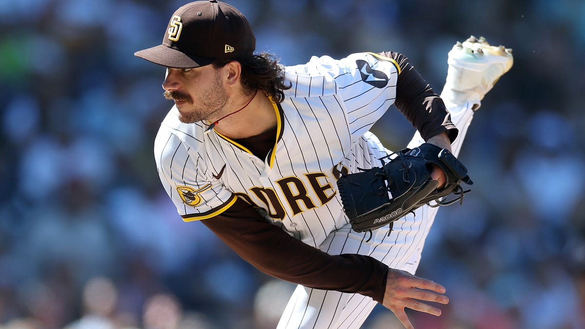 Toronto Blue Jays, Dylan Cease agree to $210 million, 7-year deal