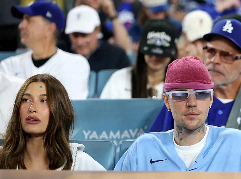 <p>Justin Bieber & Hailey Bieber</p>