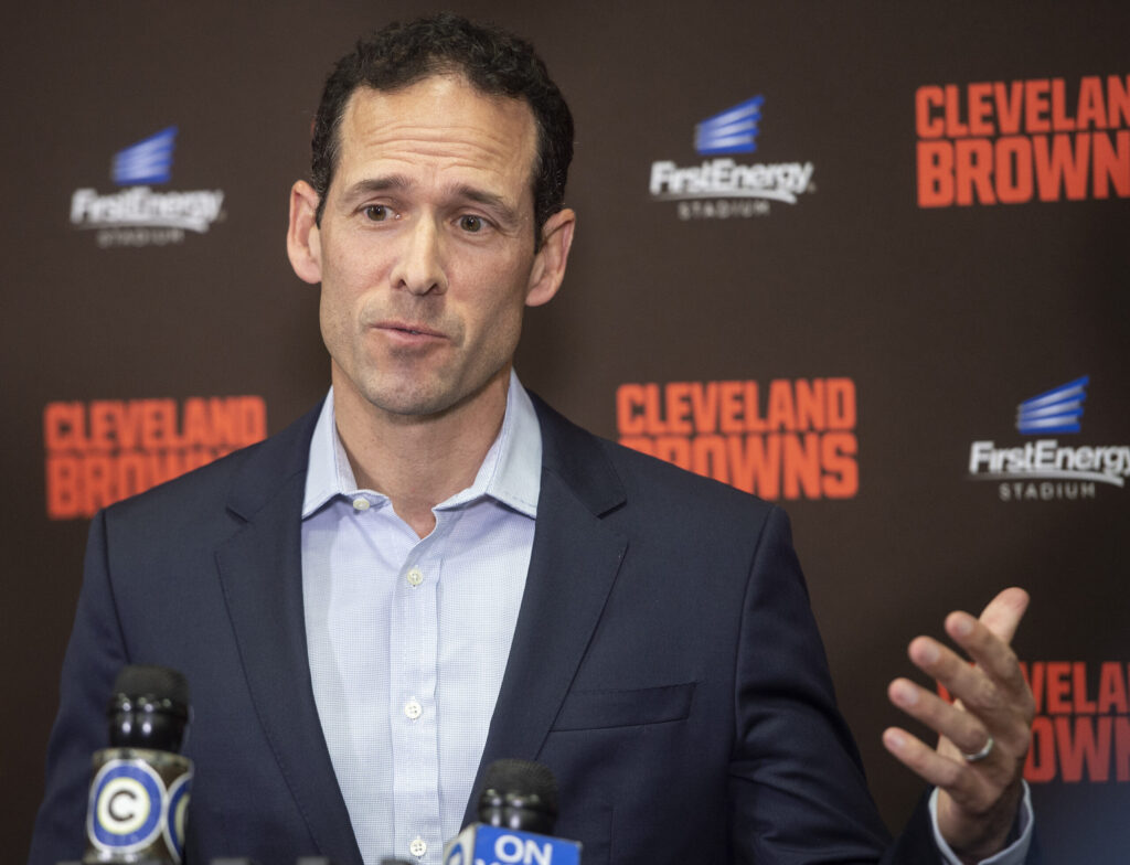 Rockies hire Paul DePodesta to run front office; Will Thad Levine follow as GM?