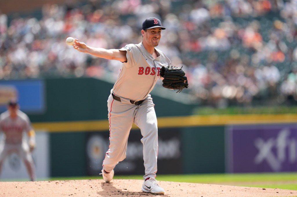 Red Sox agree to one-year deal with RHP Cooper Criswell