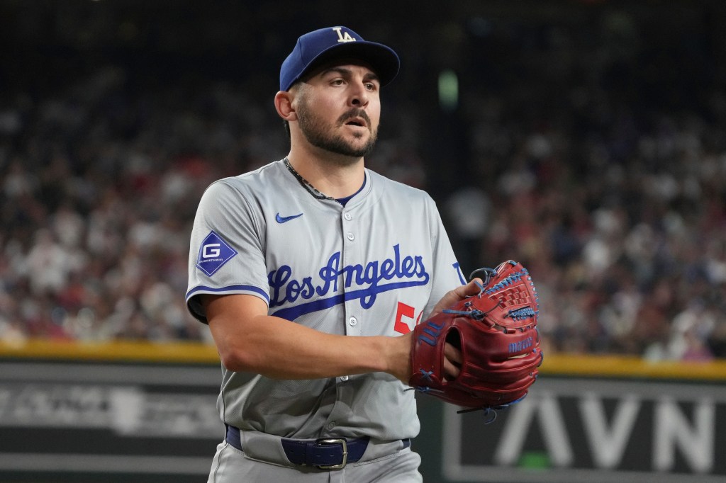 L.A. Dodgers pitcher Alex Vesia, wife reveal death of newborn daughter