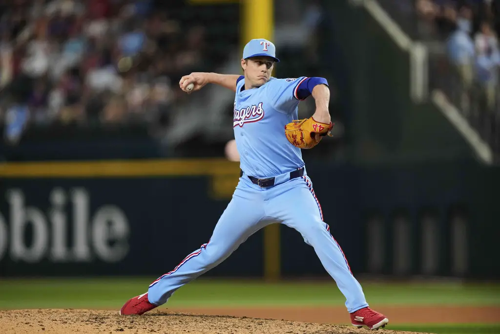 Cubs Sign Maton, Excuse or Smokescreen, Interesting Non-Tenders, Familiar Names in Coaching Carousel -