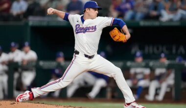 Cubs Signing Reliever Phil Maton -