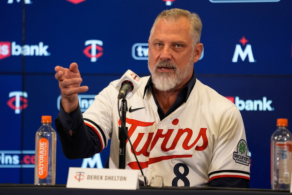 Derek Shelton speaking at Twins press conference