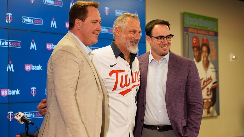 Watch: 1-on-1 with Twins manager Derek Shelton, Alison Shelton, Derek Falvey, and Tom Kelly