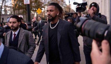 Emmanuel Clase pleads not guilty to federal charges in illegal gambling scheme