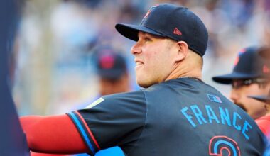 Toronto Blue Jays’ 1B Ty France wins Gold Glove