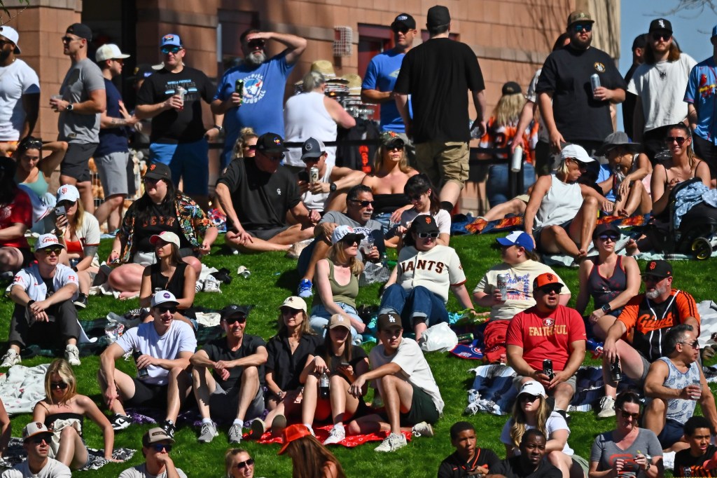 SF Giants announce 2026 spring training schedule