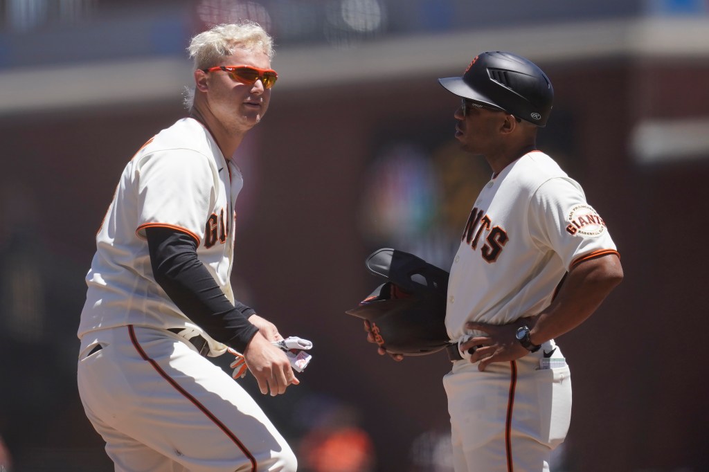 Who could join Tony Vitello on SF Giants' coaching staff next season?