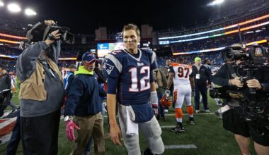 Tom Brady and the Patriots dominated the Bengals, 43-17, at Gillette Stadium in 2014.