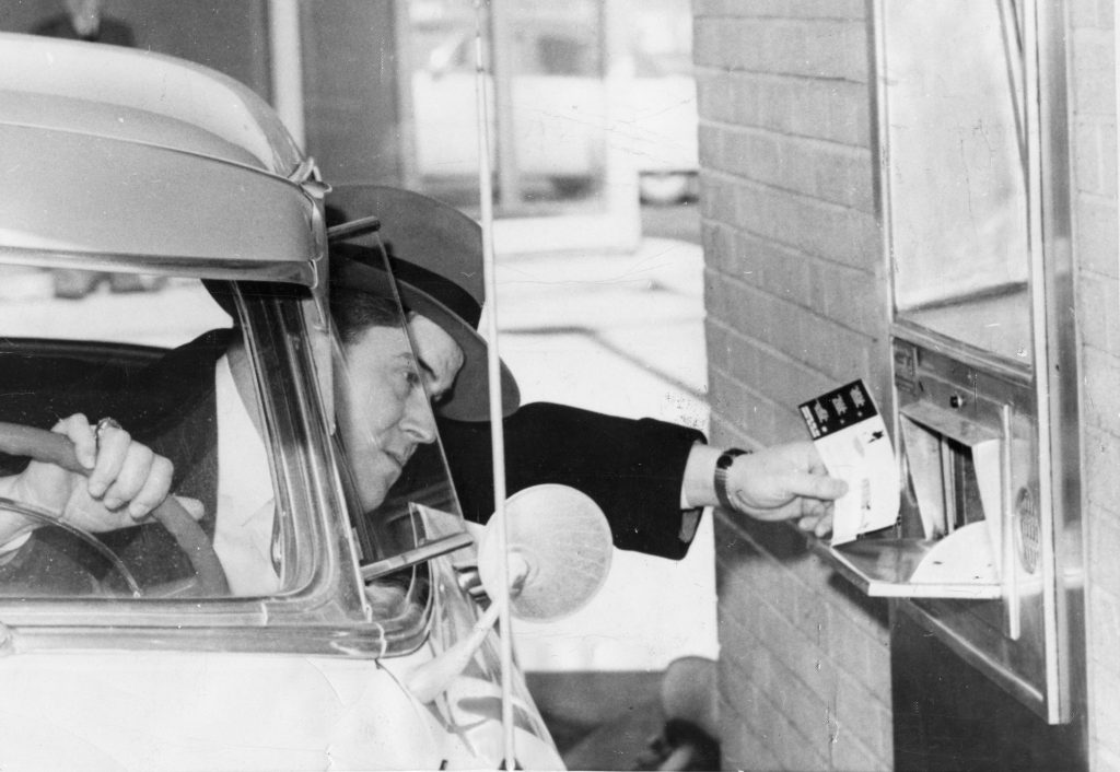 First drive-in bank in the United States opens on LaSalle Street