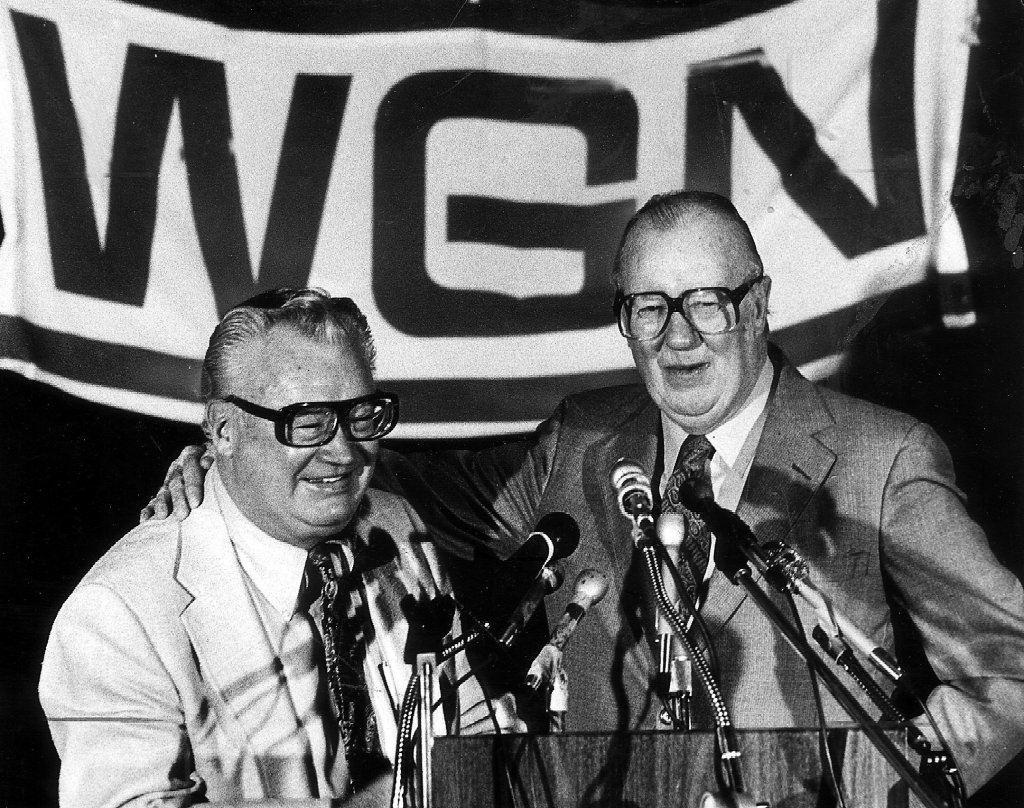 Holy cow! After 11 years with the White Sox, broadcaster Harry Caray moves to the Cubs