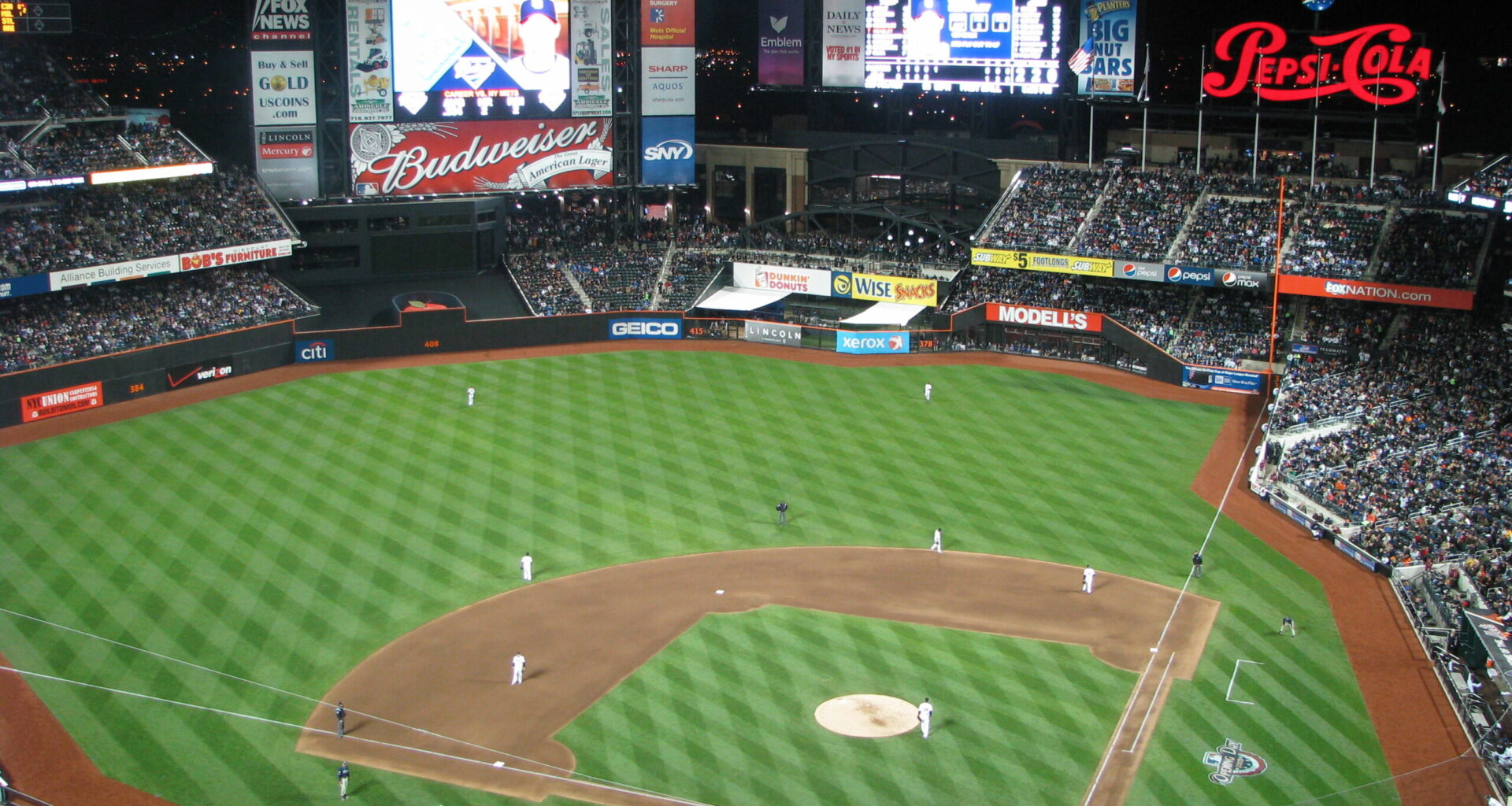 Mets Post Record $308 Million Total Revenue in 2025