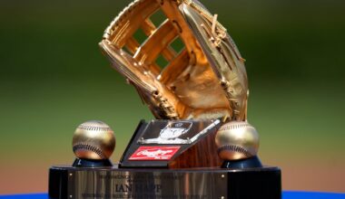 Ke'Bryan Hayes wins second Gold Glove