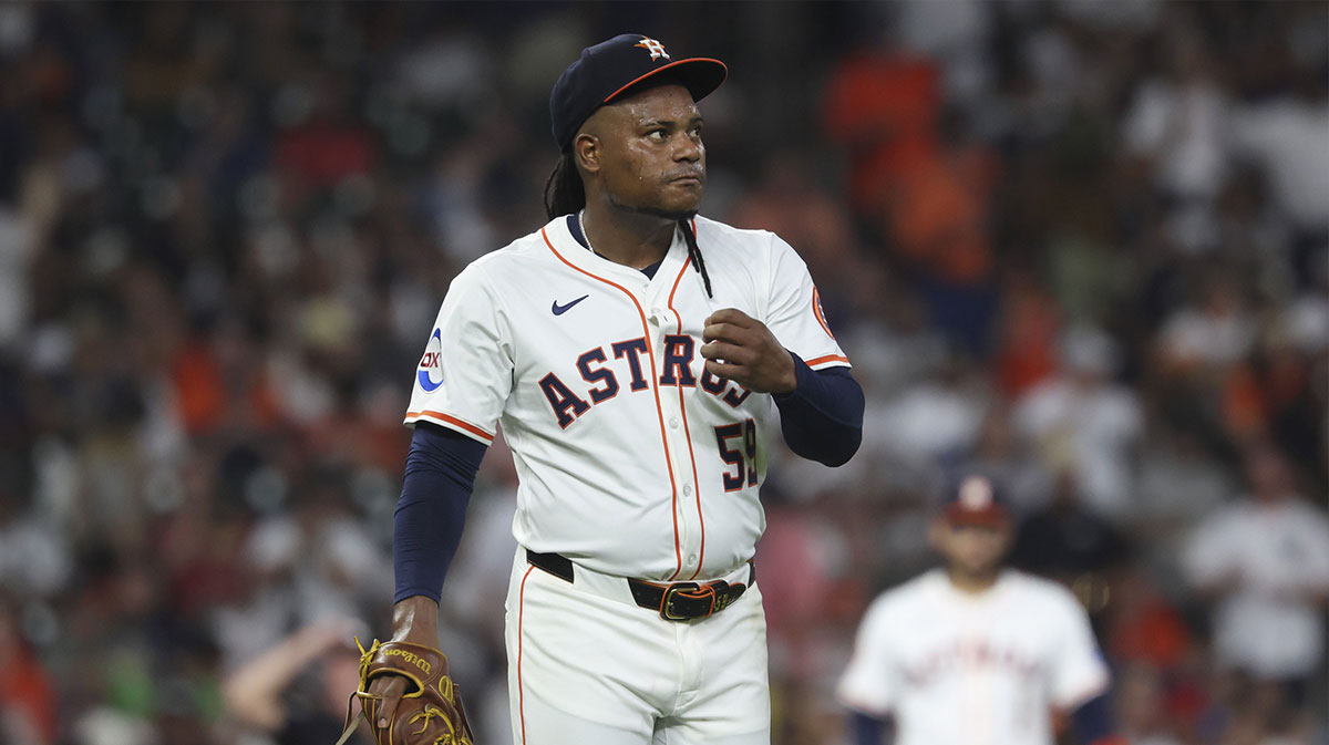 Houston Astros starting pitcher Framber Valdez (59) reacts after giving up a grand slam to New York Yankees center fielder Trent Grisham (not pictured) during the fifth inning at Daikin Park.