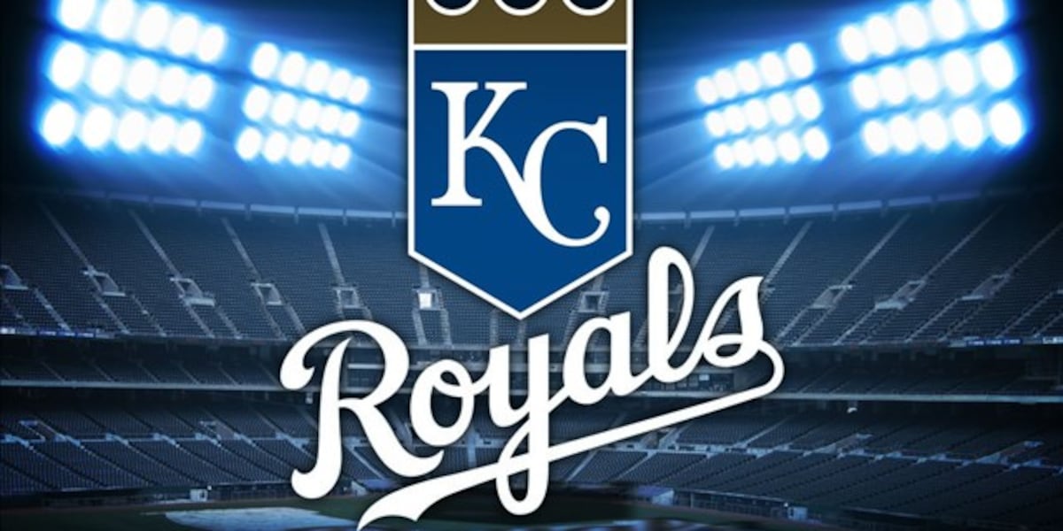 Royals to host holiday giveaway