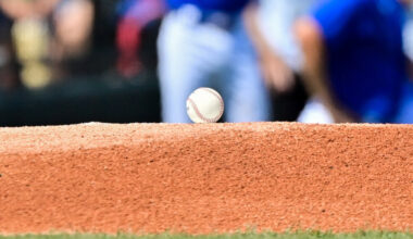 Dodgers trade with Mariners to acquire Tyler Gough