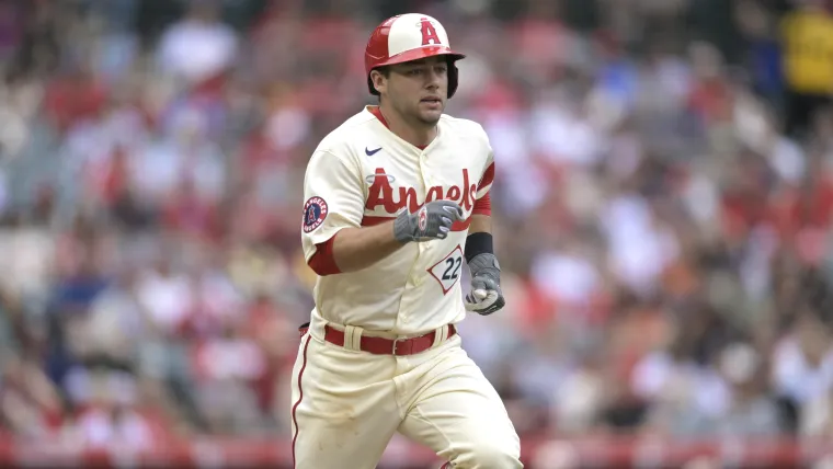 Braves veteran infielder retires after failed pitching experiment image