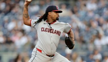 2 MLB pitchers indicted for sports betting; one arrested in Boston