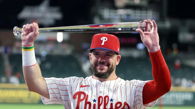 Kyle Schwarber prediction from MLB execs is good news for Phillies image