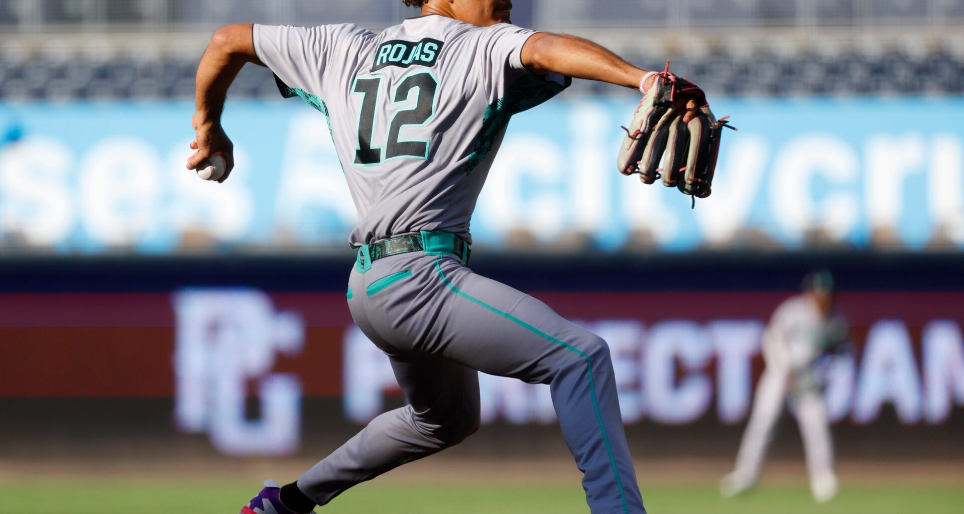 Will The Lightning-Armed Lefty Be The First 2026 Prep Arm Drafted?