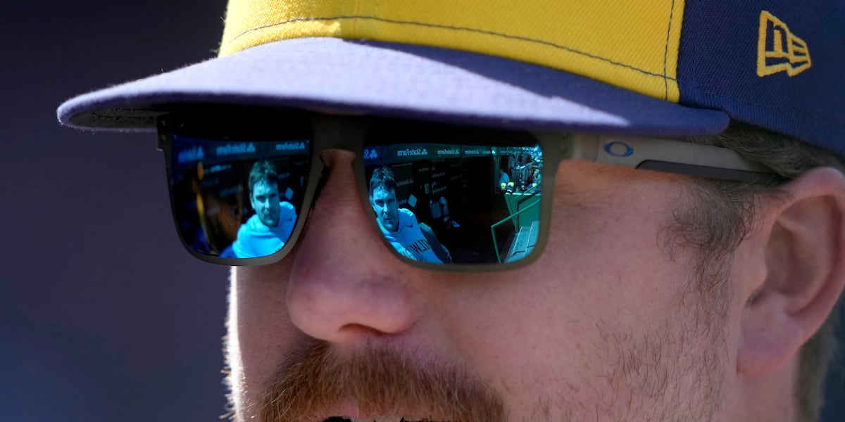 Royals announce hiring of Olathe North grad as hitting coach