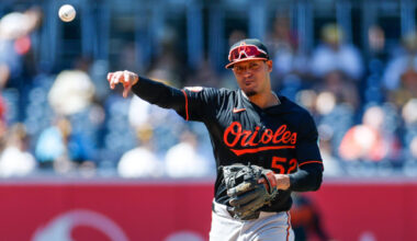 Orioles Sign Luis Vazquez To Major League Contract