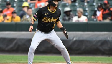 Mets reinforce depth with left-handed specialist and speedster waiver claim