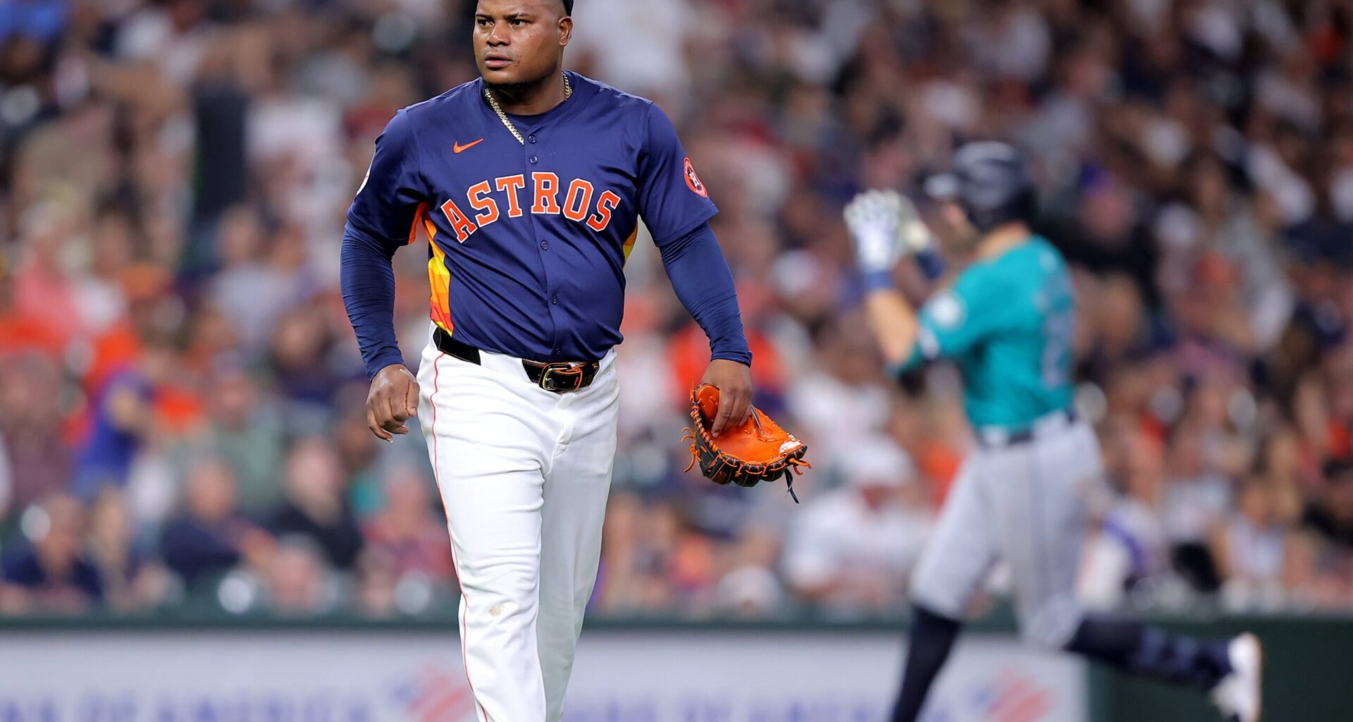 Rumor links Mets to top free agent lefty on $200 million deal; Red Sox want Pete Alonso, more