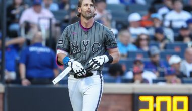 Mets might need to trade away veteran infielder to preserve clubhouse peace