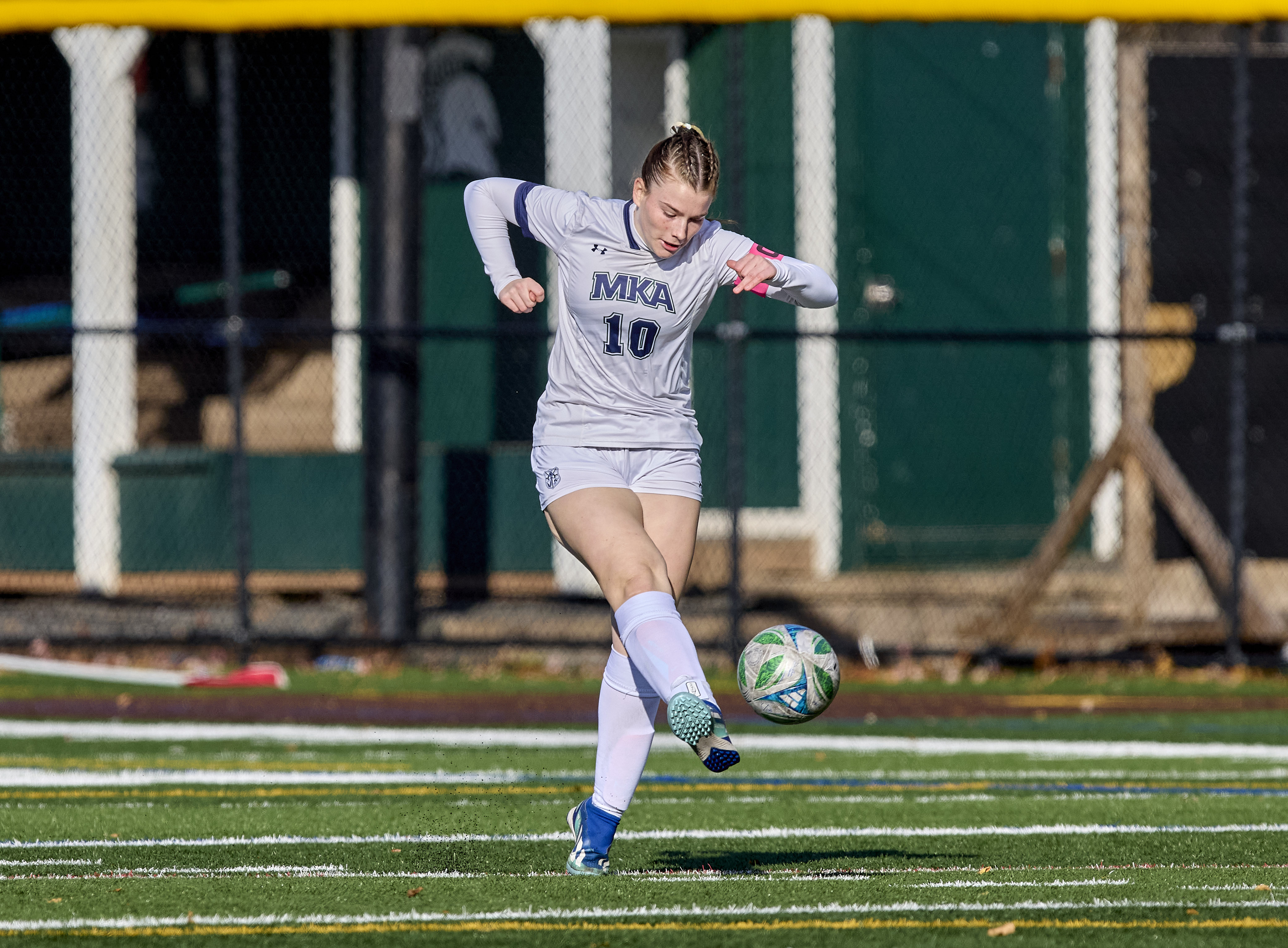 Ella Freeman (10) of Montclair Kimberley passes the ball up field against DePaul Catholic during the Girls North, NPB Final at DePaul Catholic High School in Wayne on Thursday, November 13, 2025.  