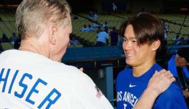 Orel Hershiser Had 'Special Moment' After Wearing Yoshinobu Yamamoto's Jersey At Dodgers World Series Parade