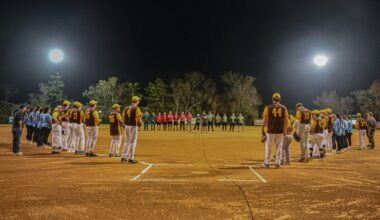 Poway Padres join Sheriff’s deputies, firefighters and girls softball team for Heroes game – San Diego Union-Tribune