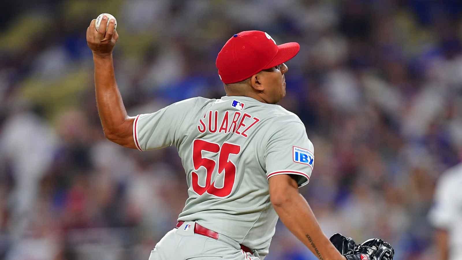 Philadelphia Phillies pitcher Ranger Suarez (55) throws pitch against the Los Angeles Dodgers in the first inning at Dodger Stadium.