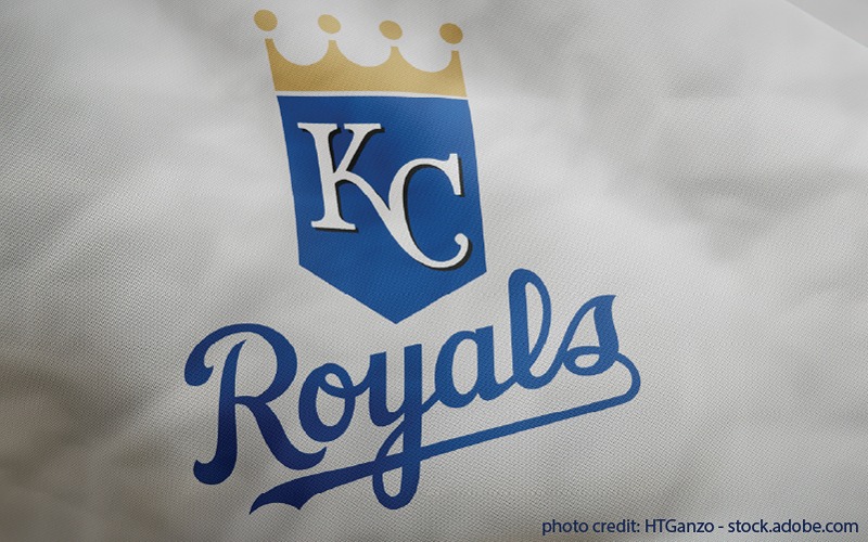 Salvy Signs 2-year Deal to Stay with Royals Through 2027 – Ad Astra Radio