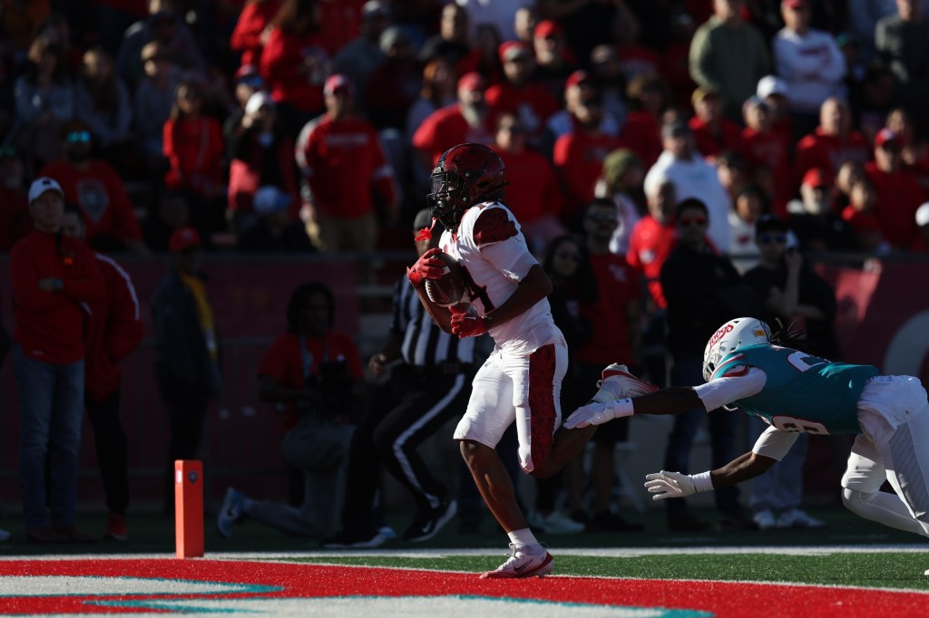 Aztecs' double OT loss to New Mexico puts championship-game hopes in question
