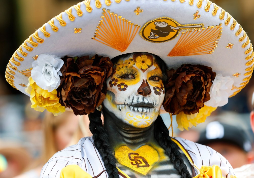 City Connect 2.0? Padres tease Dia de los Muertos uniform theme for 2026