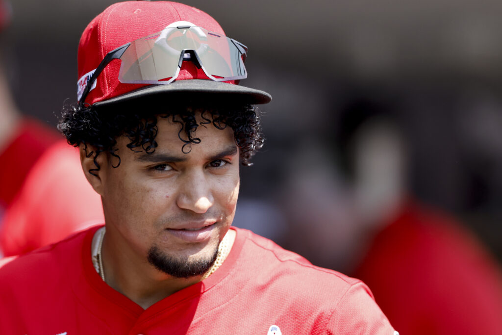 Reds Outright Santiago Espinal - MLB Trade Rumors