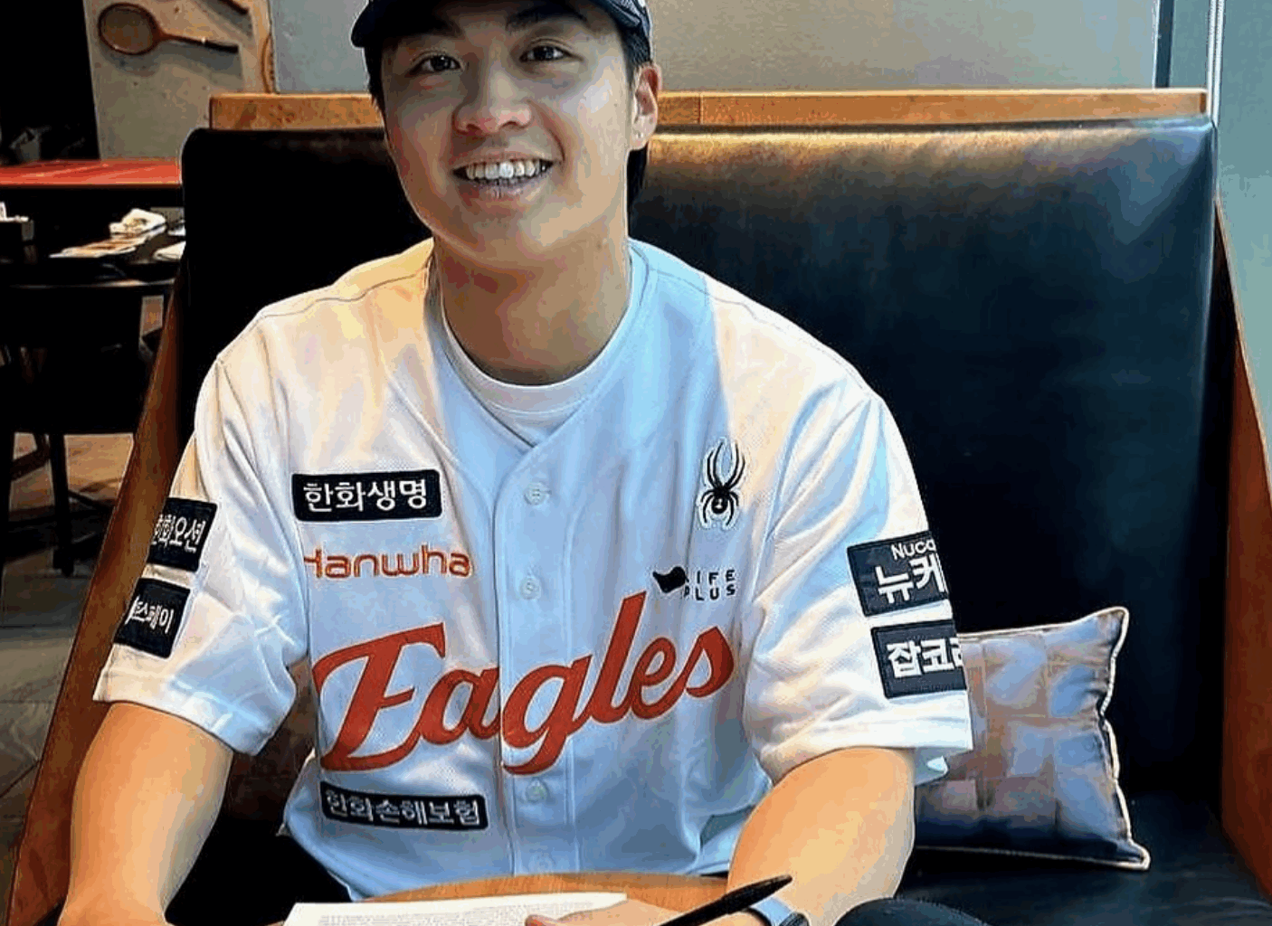 KBO: Hanwha Eagles Sign Taiwanese Pitcher Wang Yan-Cheng For 2026