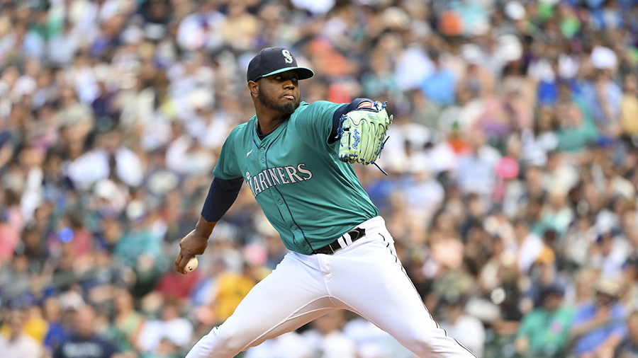 Seattle Mariners Gregory Santos...