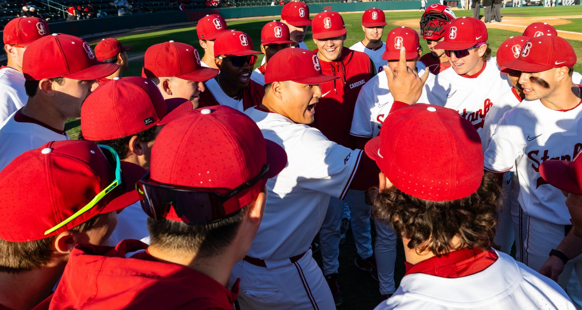 Stanford baseball team huddled.